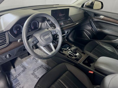 2023 Audi Q5 45 S line Premium quattro