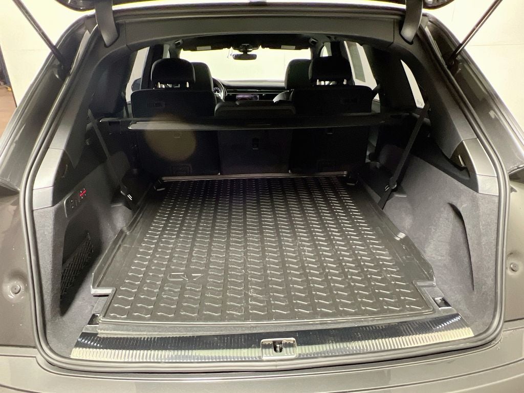 2025 Audi Q7 55 Premium Plus quattro