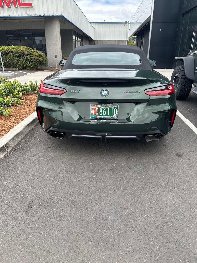 2025 BMW Z4 sDrive M40i