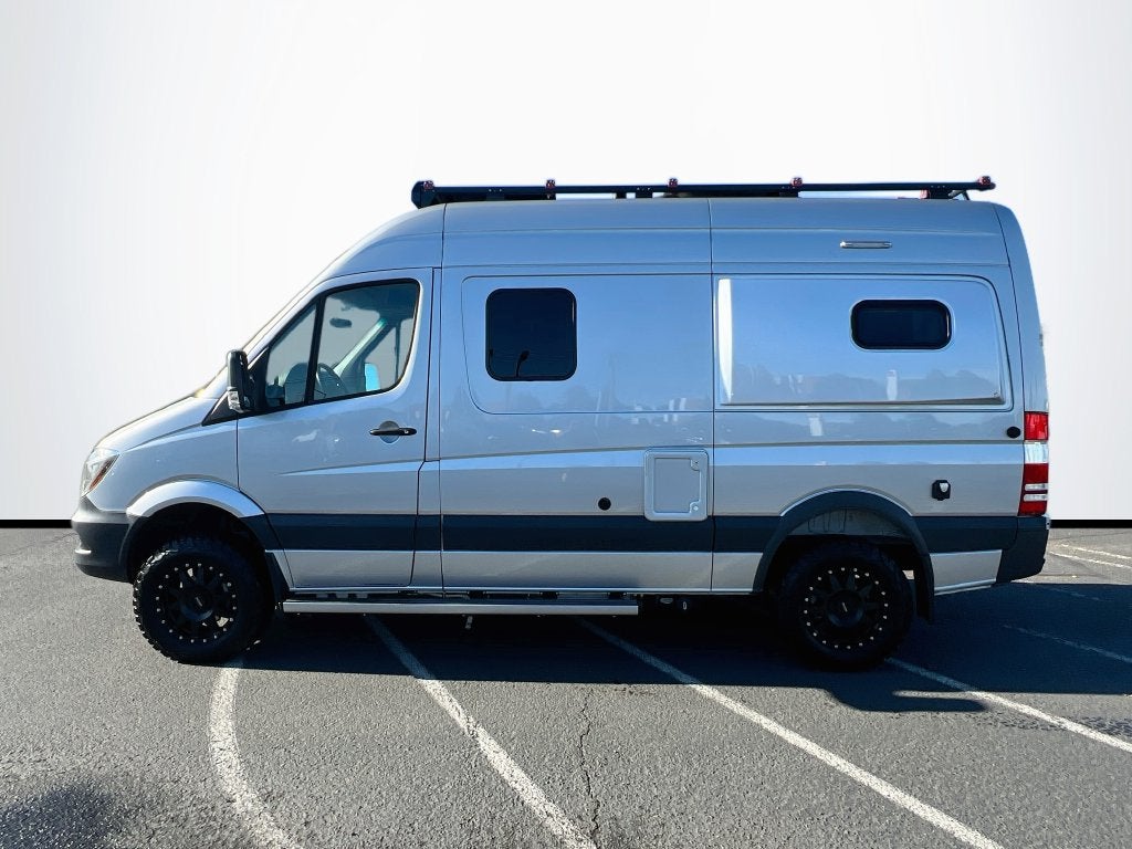 2018 Winnebago Revel 2019 44E