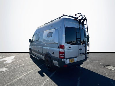 2018 Winnebago Revel 2019 44E