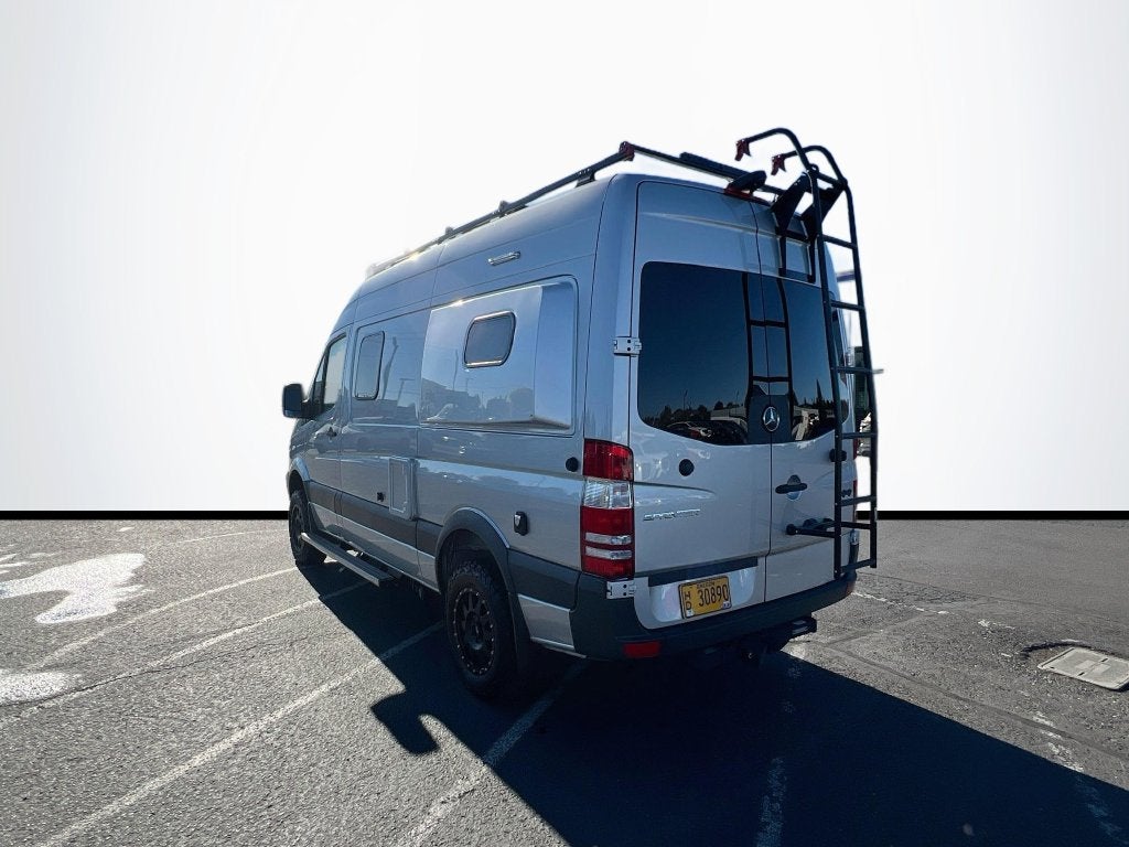 2018 Winnebago Revel 2019 44E