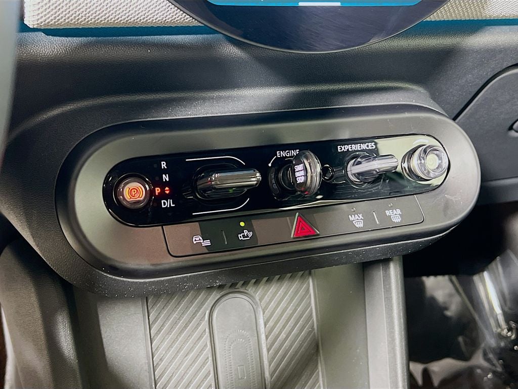 2025 MINI Cooper S Iconic