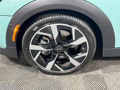 2025 MINI Cooper S Iconic