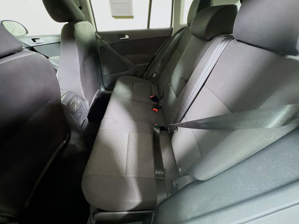 2017 Volkswagen Tiguan Limited 2.0T 4Motion