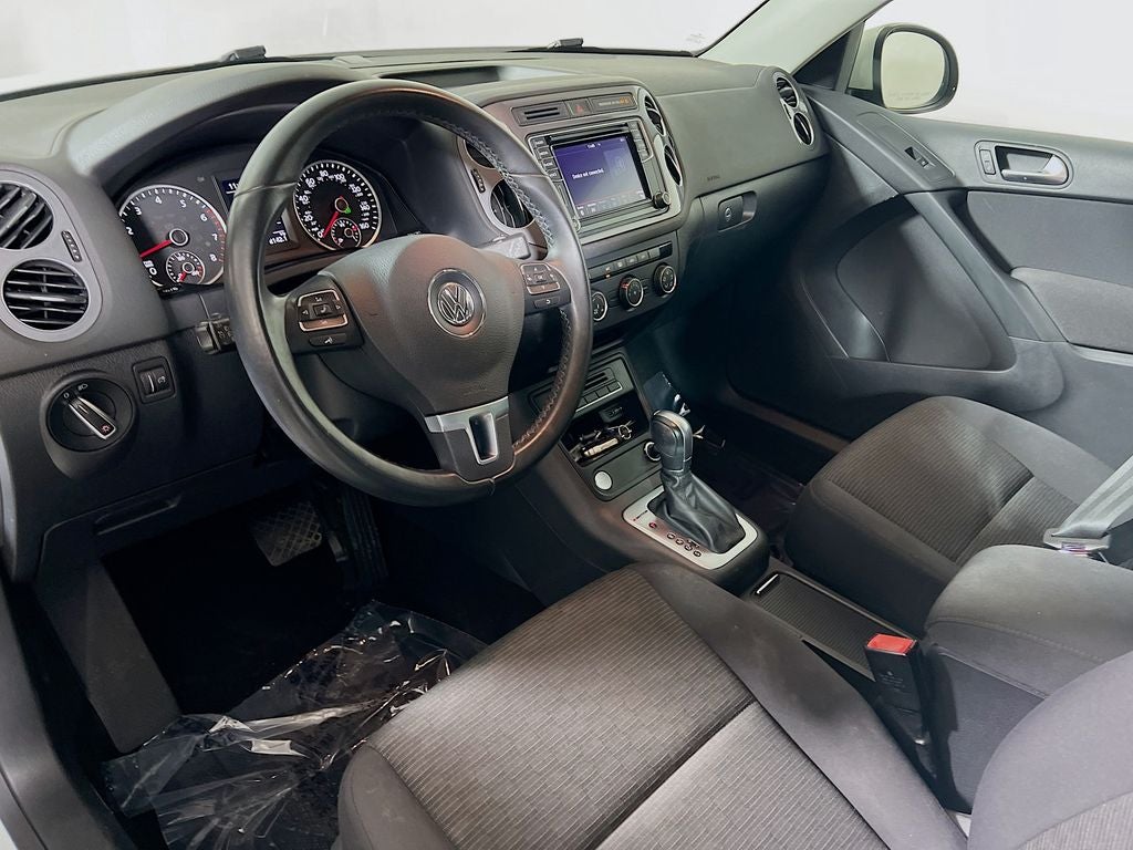 2017 Volkswagen Tiguan Limited 2.0T 4Motion