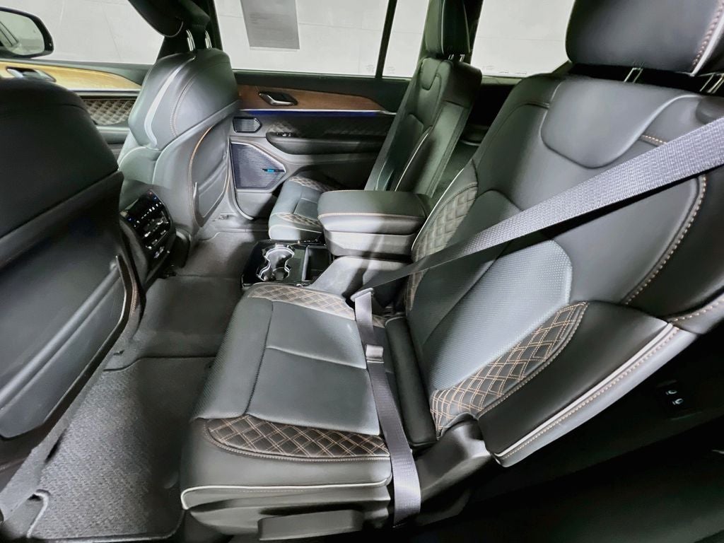 2025 Jeep Grand Cherokee L Summit