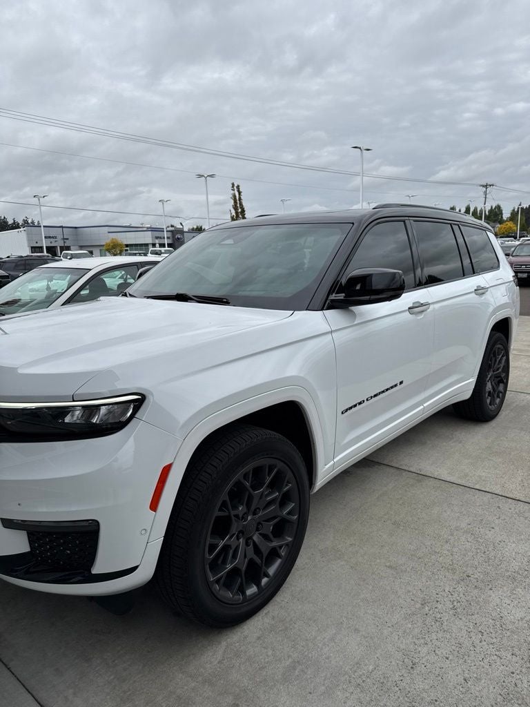 2025 Jeep Grand Cherokee L Summit
