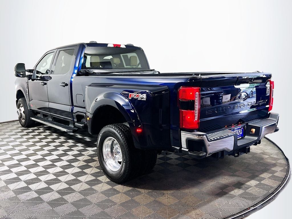 2025 Ford F-350SD Lariat DRW