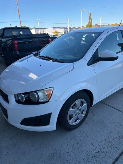 2016 Chevrolet Sonic LS