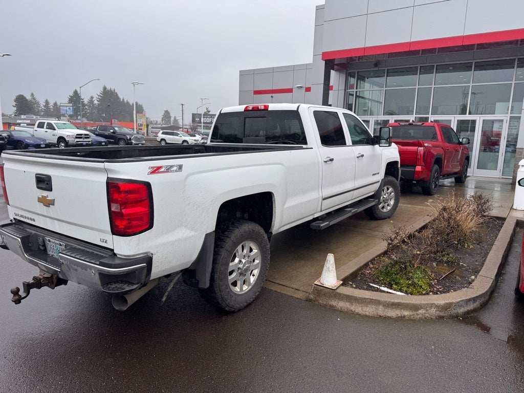2015 Chevrolet Silverado 3500HD LTZ