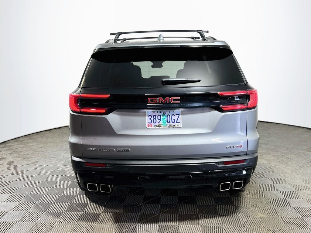 2025 GMC Acadia AT4