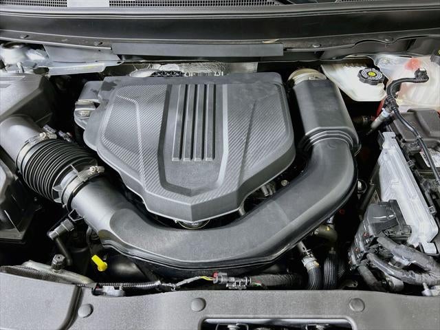 2025 GMC Acadia AT4