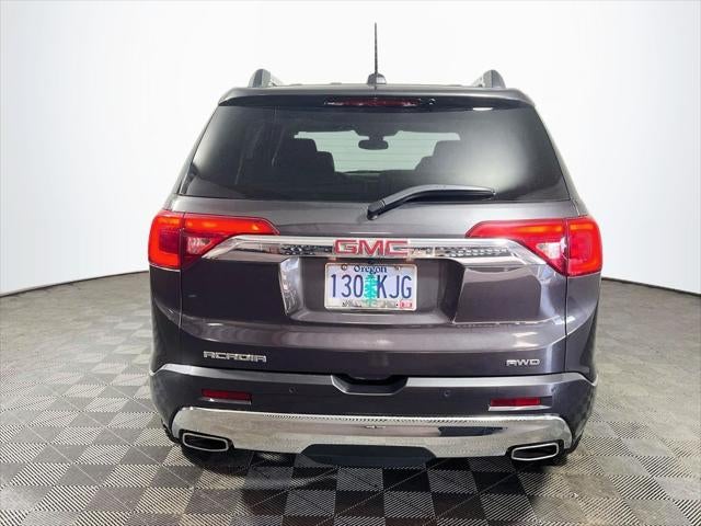 2017 GMC Acadia Denali