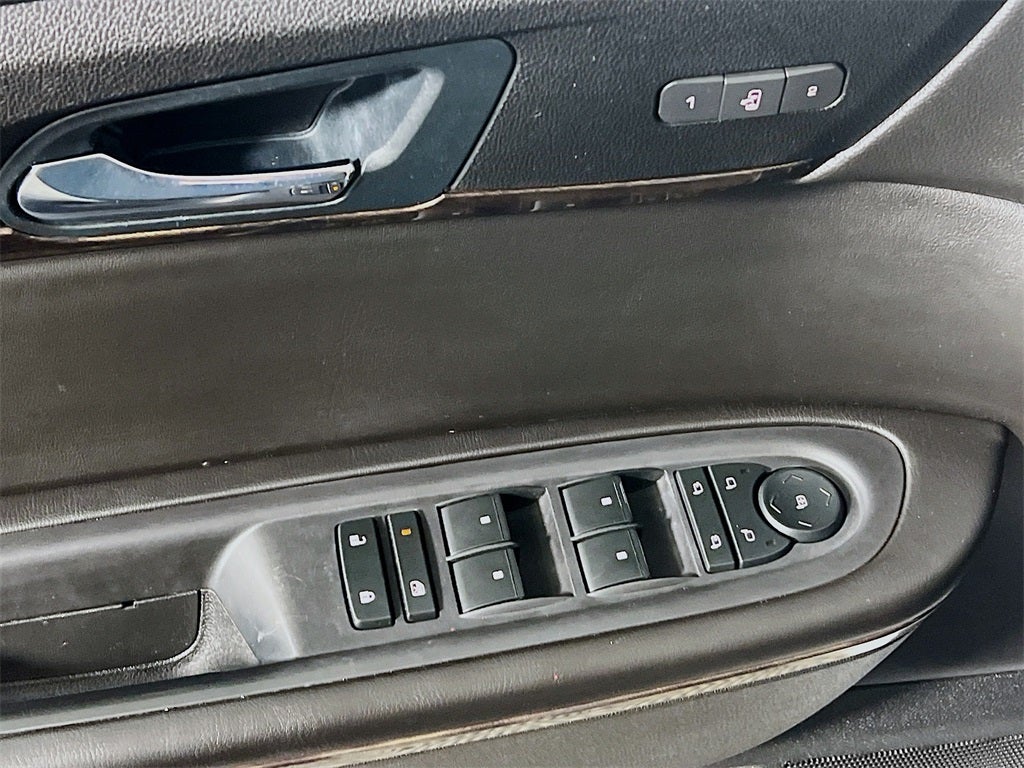 2016 GMC Acadia Denali