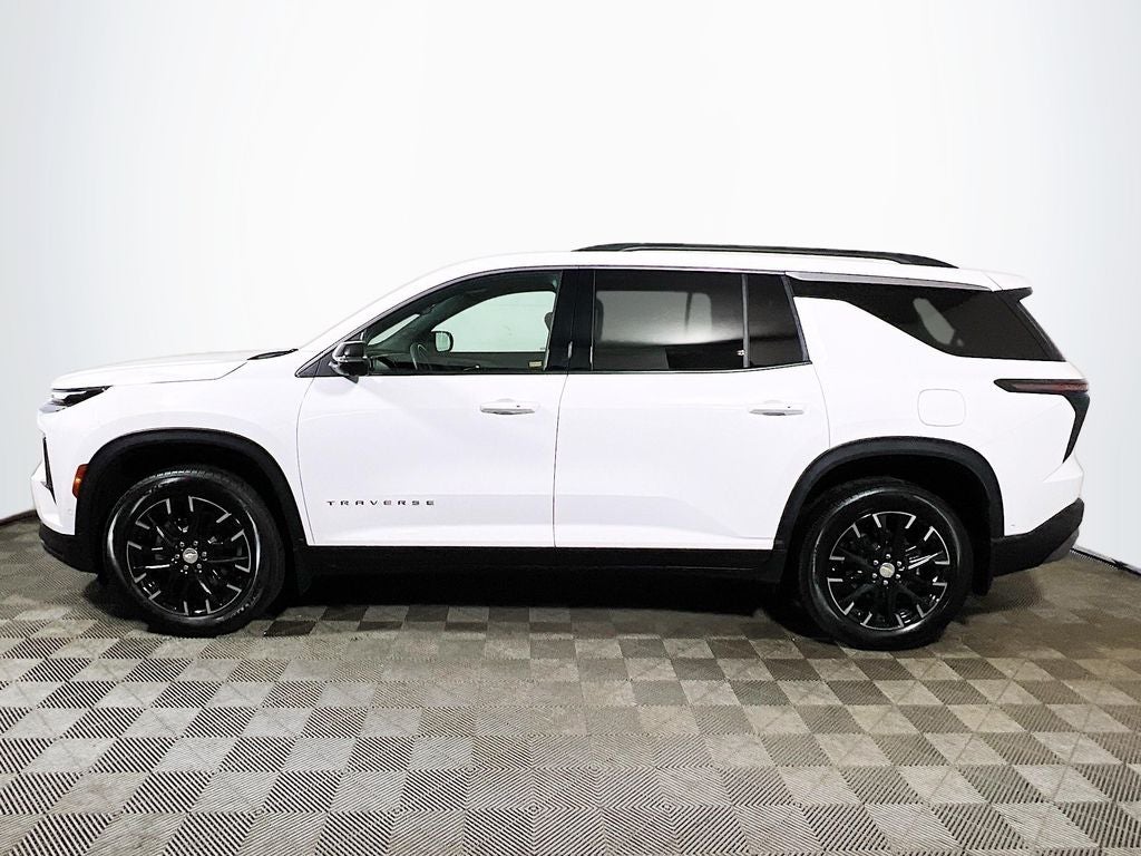 2025 Chevrolet Traverse LT 2LT