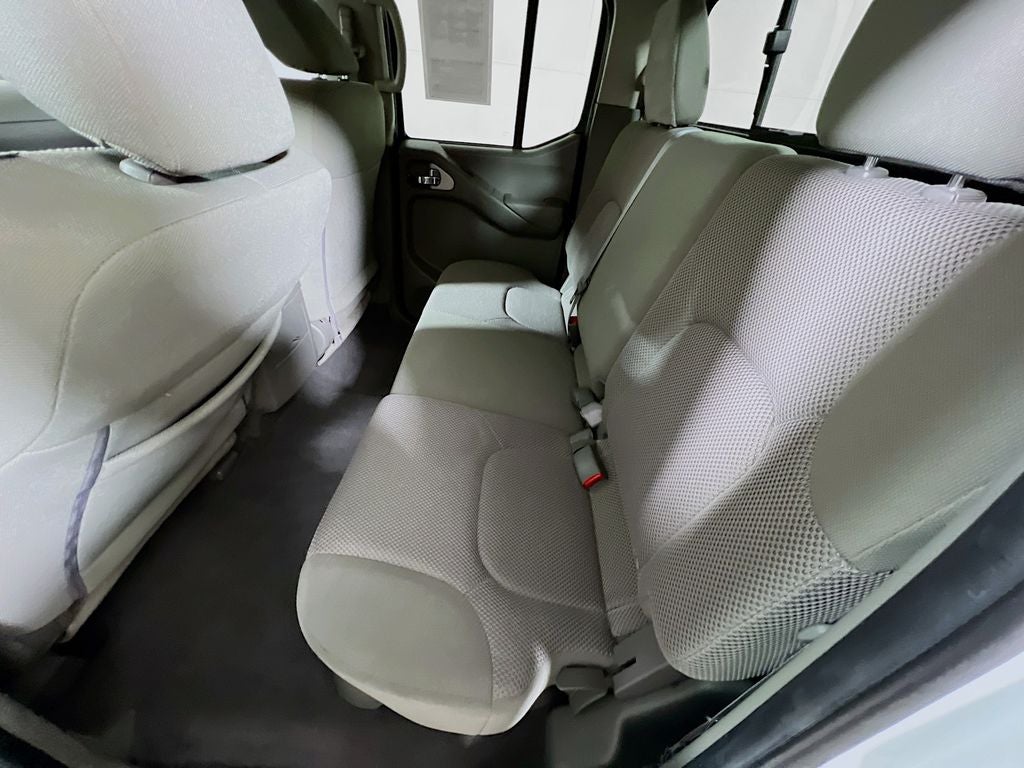 2020 Nissan Frontier SV