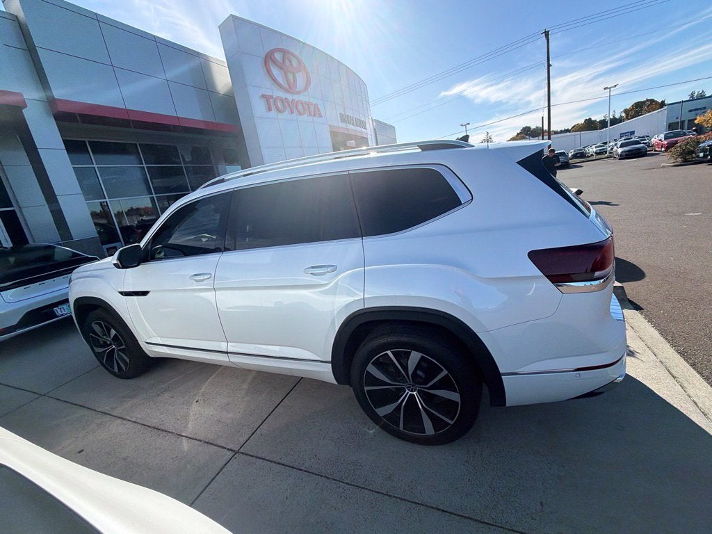 2024 Volkswagen Atlas 2.0T SEL Premium R-Line