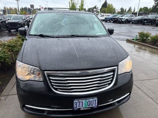 2016 Chrysler Town &amp; Country Touring