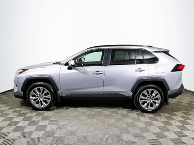 2025 Toyota RAV4 XLE Premium