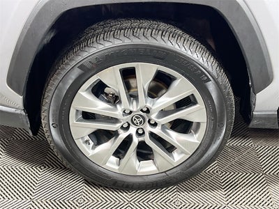 2025 Toyota RAV4 XLE Premium