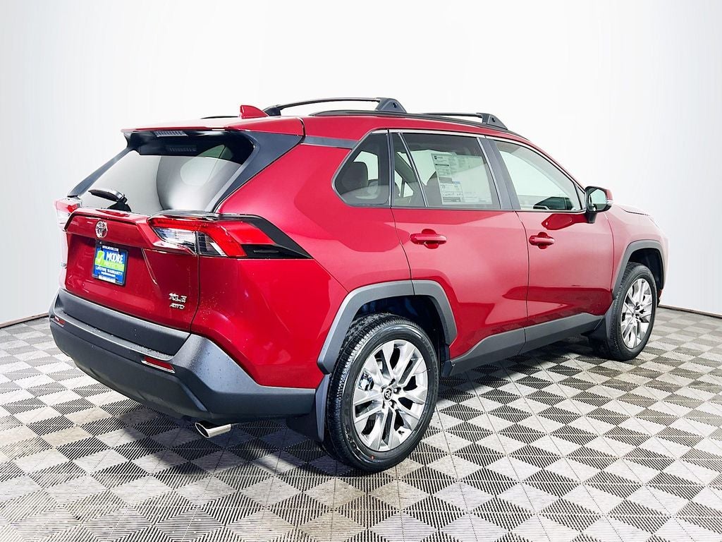 2025 Toyota RAV4 XLE Premium