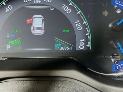 2025 Toyota RAV4 Hybrid XLE Premium