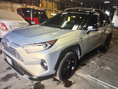 2019 Toyota RAV4 Hybrid XSE