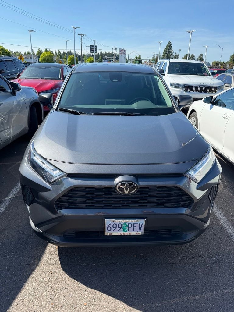 2023 Toyota RAV4 LE