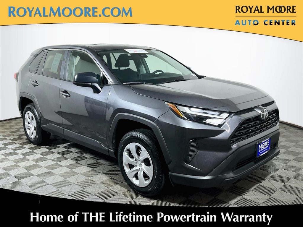 2025 Toyota RAV4 LE