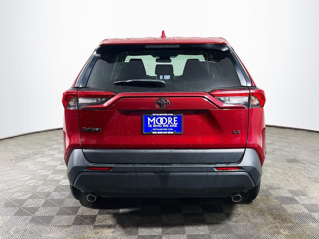2023 Toyota RAV4 LE