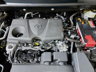 2025 Toyota RAV4 LE