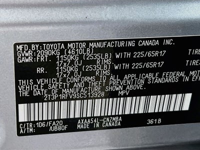 2025 Toyota RAV4 XLE