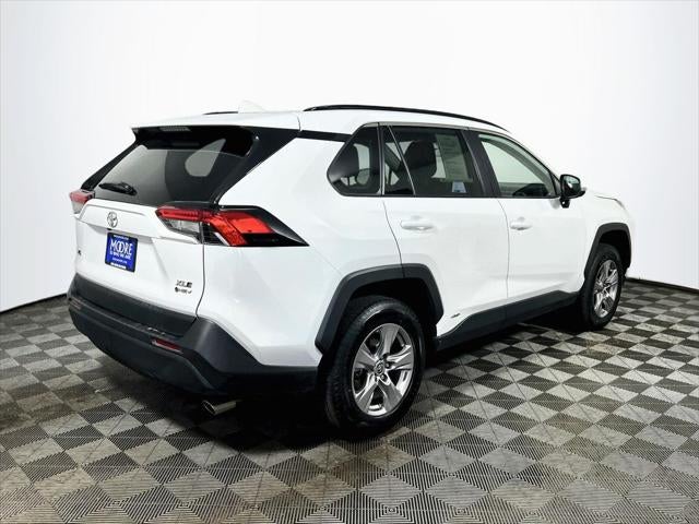 2025 Toyota RAV4 Hybrid XLE