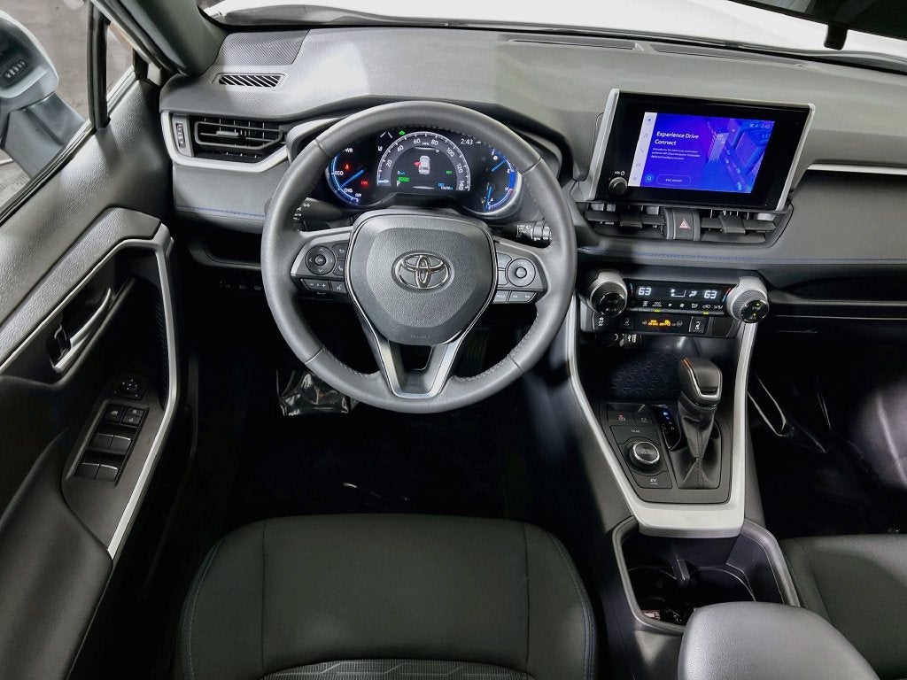 2025 Toyota RAV4 Hybrid SE
