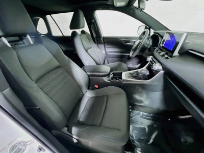 2025 Toyota RAV4 Hybrid SE
