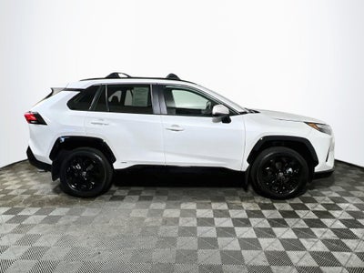2025 Toyota RAV4 Hybrid SE