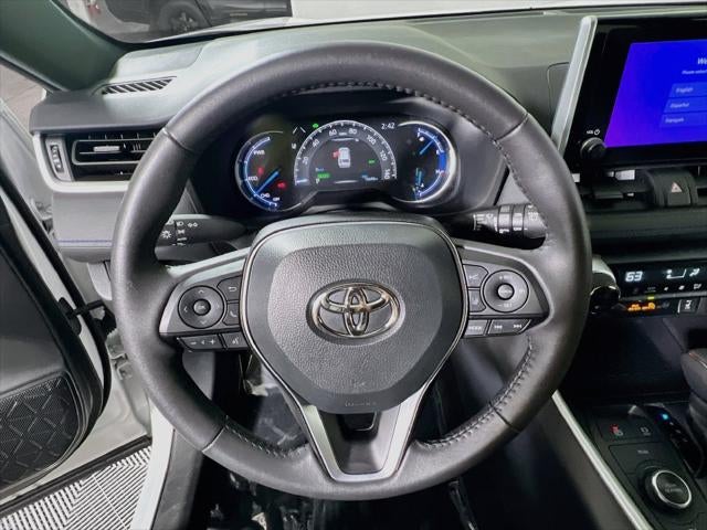 2025 Toyota RAV4 Hybrid SE