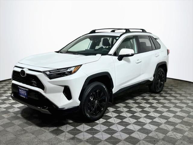 2025 Toyota RAV4 Hybrid SE