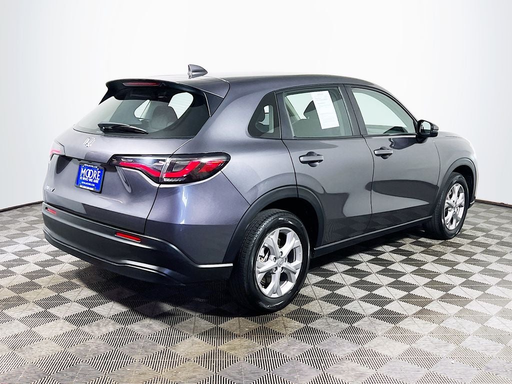 2025 Honda HR-V LX