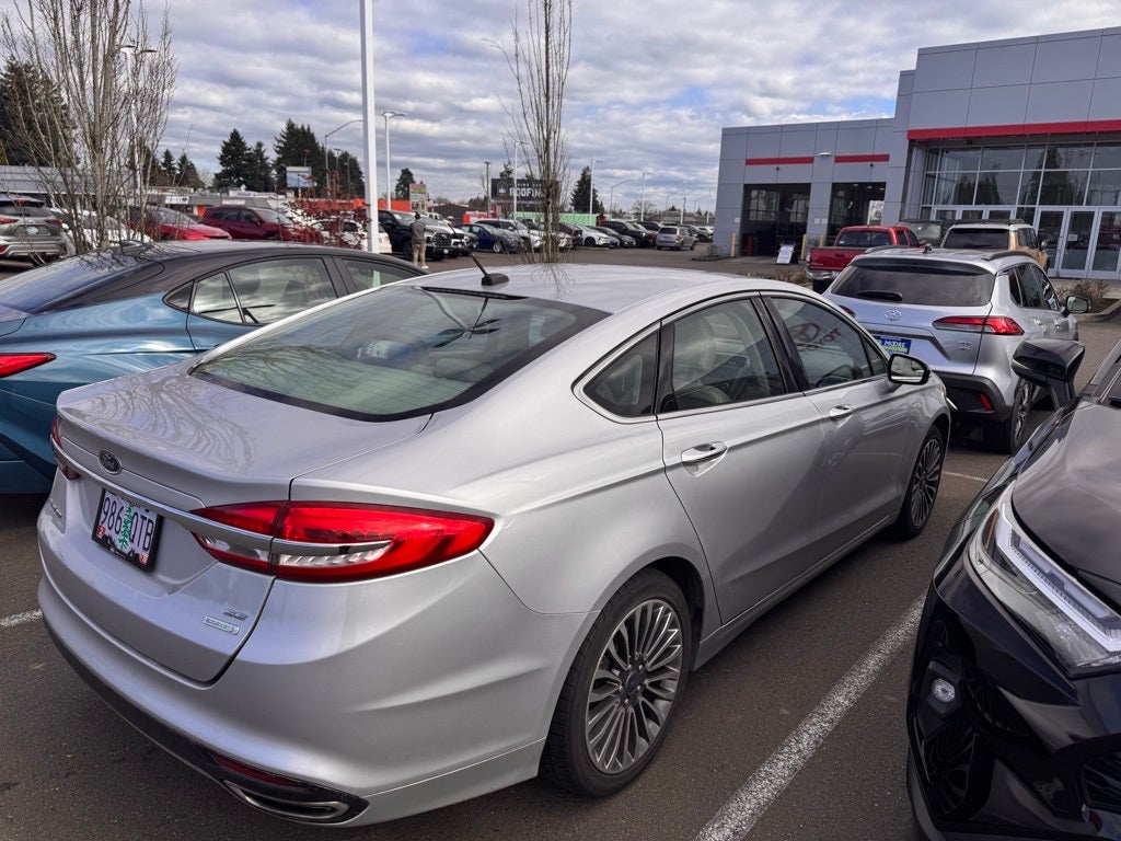 2017 Ford Fusion SE