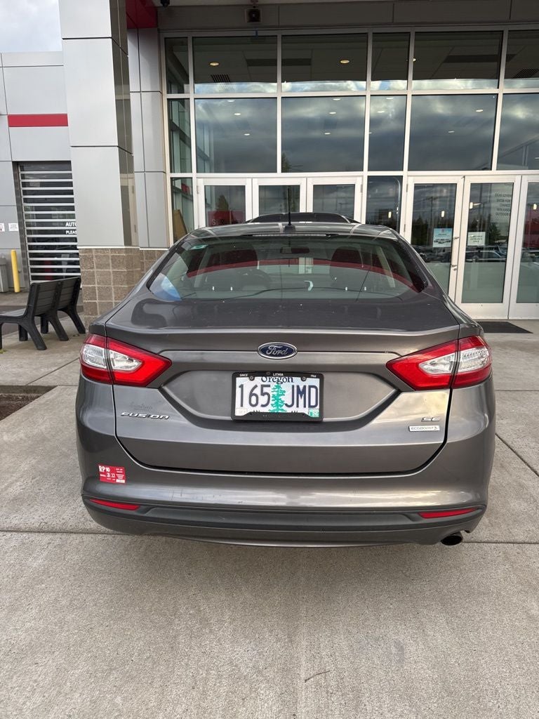 2013 Ford Fusion SE