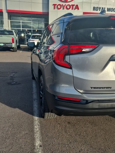 2021 GMC Terrain SLE