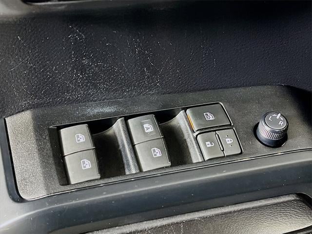 2021 Toyota Tacoma SR V6