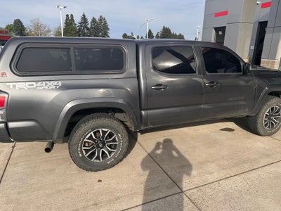 2022 Toyota Tacoma TRD Sport V6