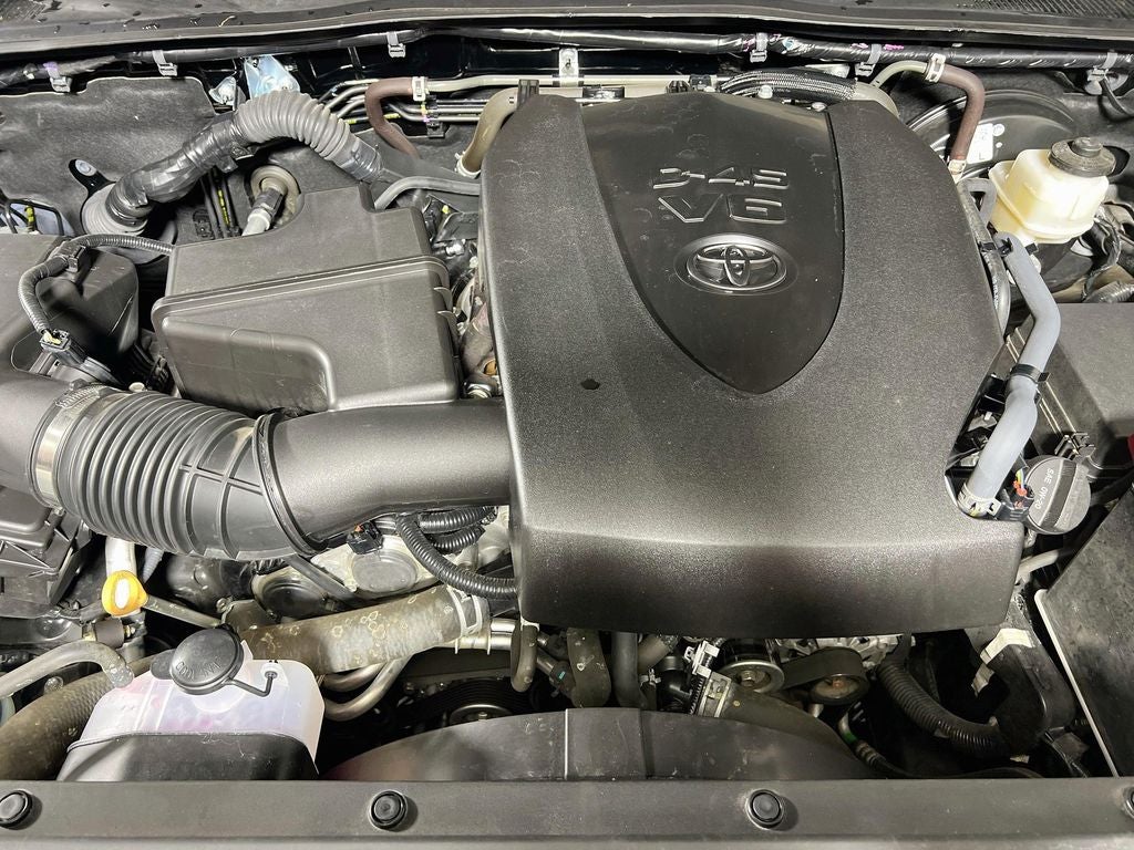 2023 Toyota Tacoma Limited V6