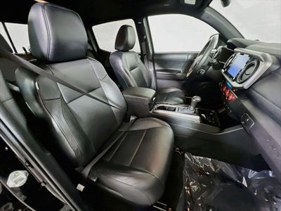 2023 Toyota Tacoma Limited V6