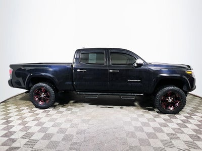 2022 Toyota Tacoma Limited V6