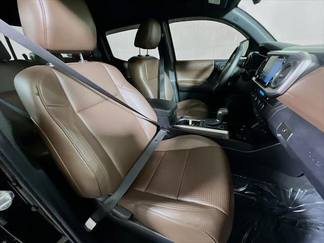 2022 Toyota Tacoma Limited V6