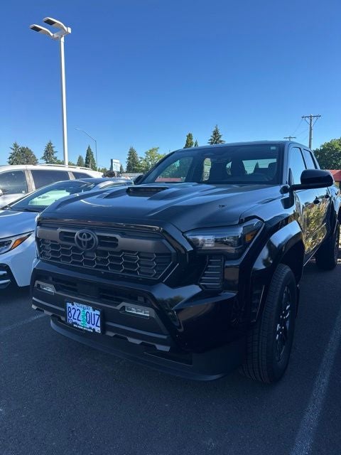 2025 Toyota Tacoma SR